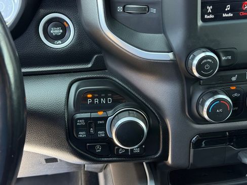 Used 2020 RAM 1500 Big Horn AWD/4WD image 21