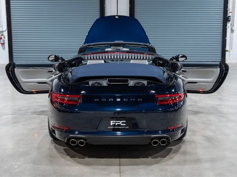 Used 2019 Porsche 911 Carrera S RWD image 41