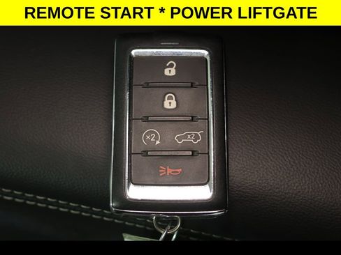 Used 2022 Jeep Grand Cherokee L Limited w/ Luxury Tech Group II AWD/4WD image 13