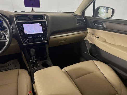 Used 2019 Subaru Outback 2.5i Limited w/ Popular Package #2 image 28