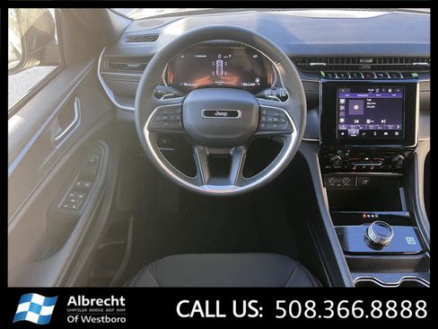 New 2025 Jeep Grand Cherokee Laredo X image 20