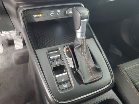 Certified 2025 Honda CR-V Sport image 17