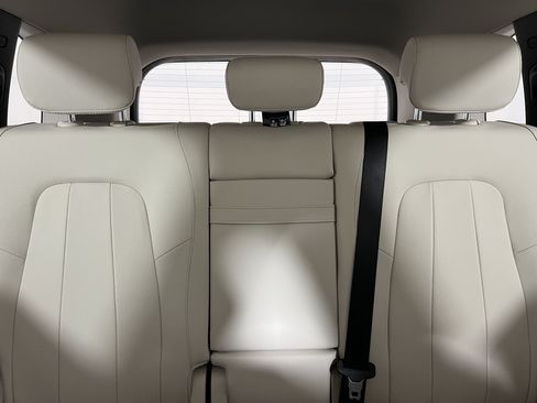Certified 2023 Mercedes-Benz GLB 250 image 14