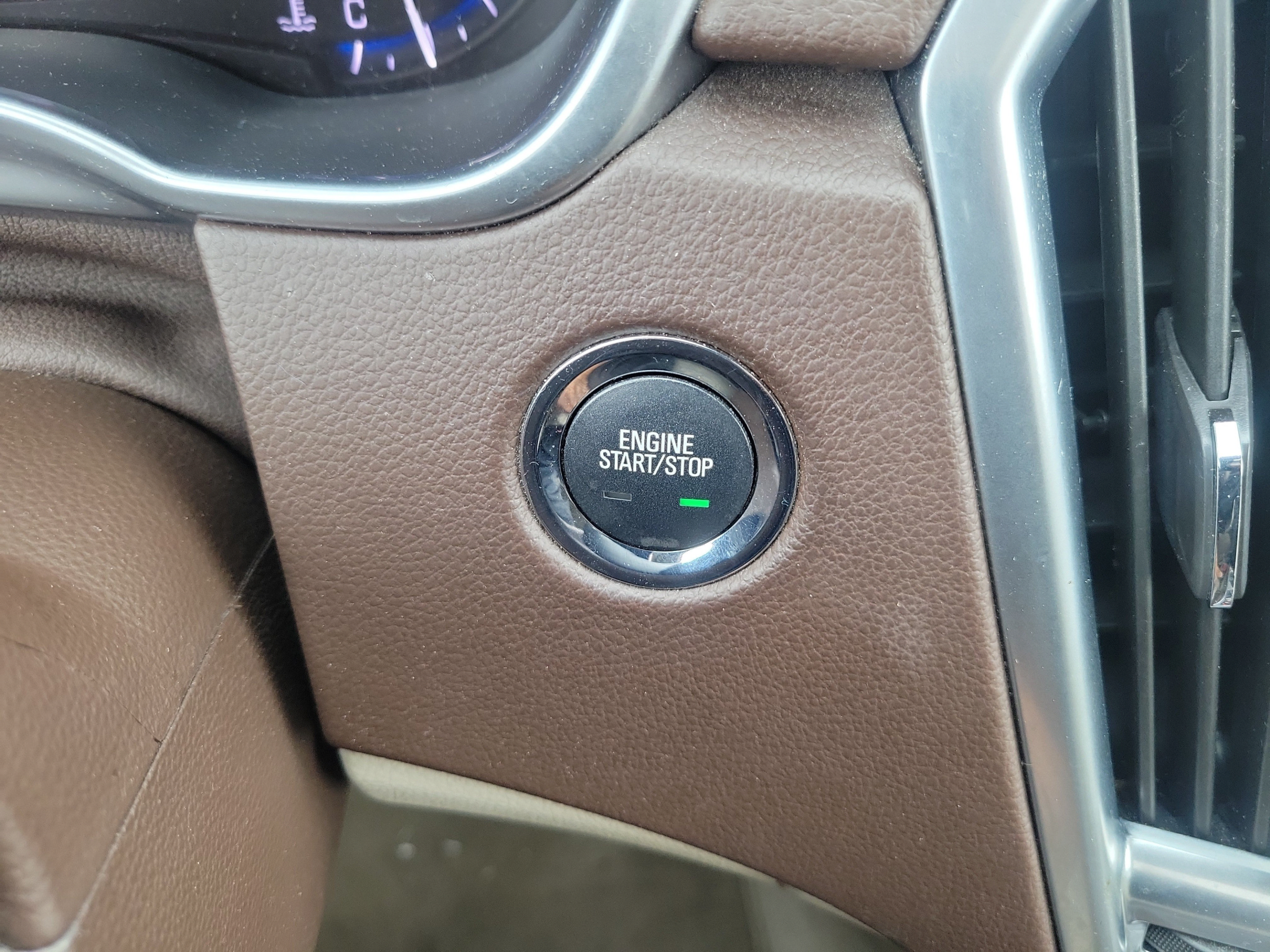 Used 2016 Cadillac SRX Performance FWD image 33