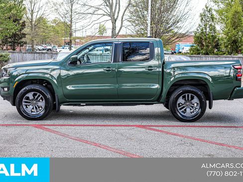 Used 2025 Nissan Frontier SV w/ SV Convenience Package AWD/4WD image 10