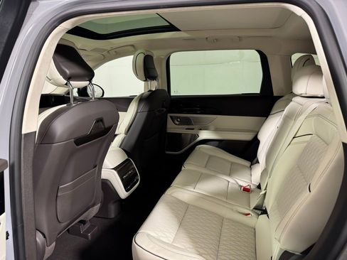 New 2026 Lincoln Nautilus Black Label w/ Jet Appearance Package image 55