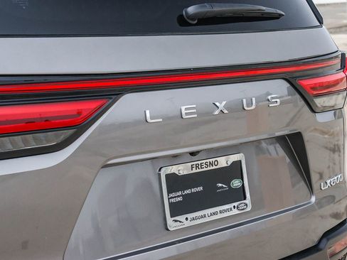 Used 2024 Lexus LX 600 F Sport image 12