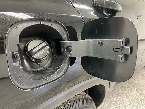 Used 2018 Chevrolet Trax LS w/ LPO, Protection Package image 28