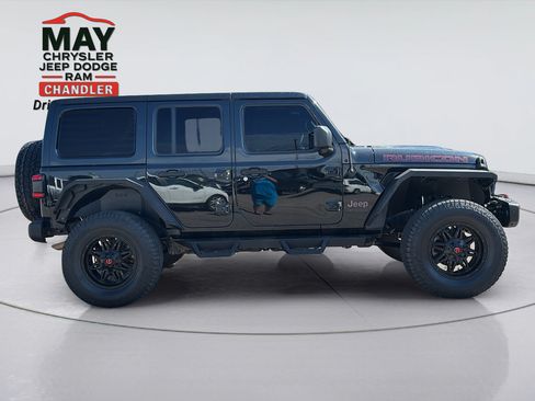 Used 2019 Jeep Wrangler Unlimited Rubicon AWD/4WD image 8