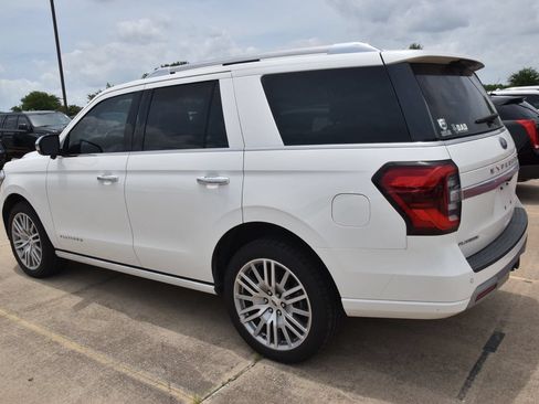 Certified 2023 Ford Expedition Platinum RWD image 7