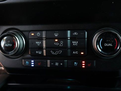 Used 2020 Ford F150 Raptor w/ Equipment Group 802A Luxury image 40