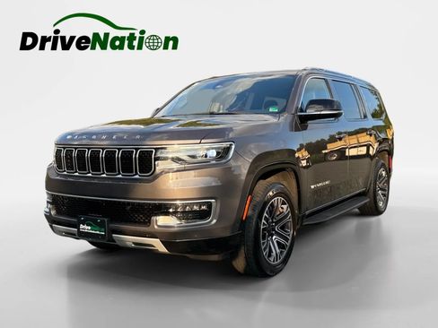 Used 2024 Jeep Wagoneer Series II AWD/4WD image 1
