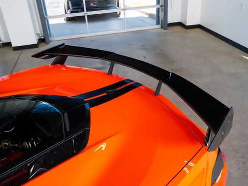 Used 2023 Chevrolet Corvette Stingray Premium Cpe w/ Z51 Performance Package image 12