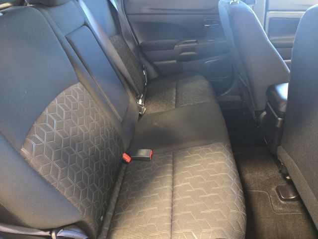 Used 2025 Mitsubishi Outlander Sport ES AWD/4WD image 15