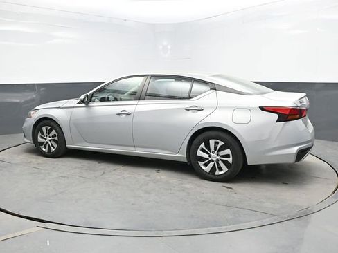 Used 2021 Nissan Altima 2.5 S FWD image 4