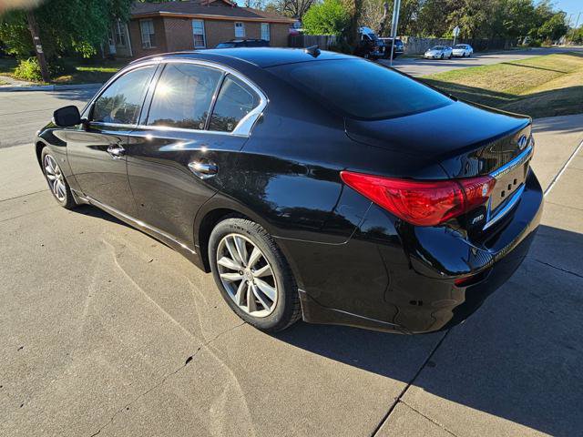 Used 2015 INFINITI Q50 Premium w/ Deluxe Touring Package AWD/4WD image 3