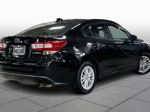 Used 2018 Subaru Impreza 2.0i Premium image 13