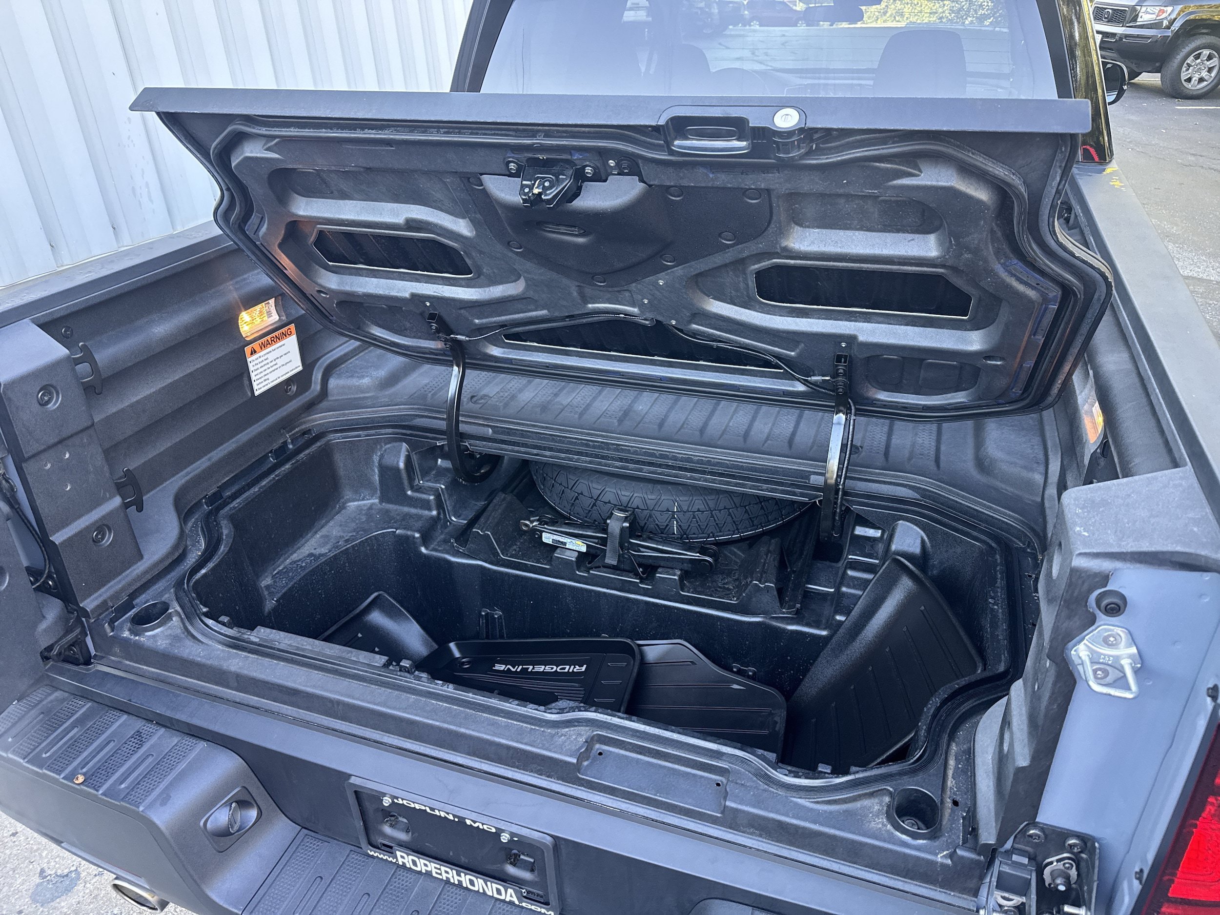 Certified 2024 Honda Ridgeline Sport image 11