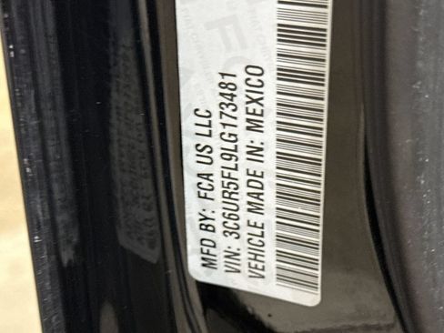 Used 2020 RAM 2500 Laramie AWD/4WD image 29