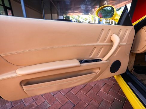 Used 2005 Ferrari 575M Maranello Superamerica image 37