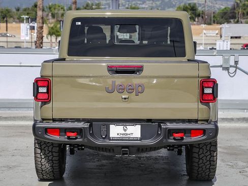 New 2026 Jeep Gladiator Rubicon image 8