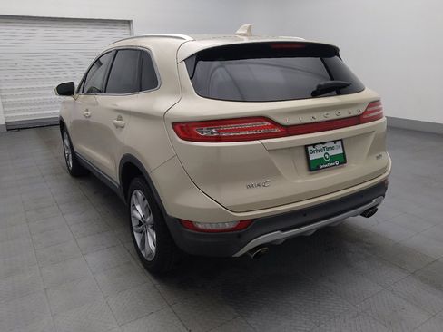 Used 2018 Lincoln MKC Select w/ Select Plus Package FWD image 5