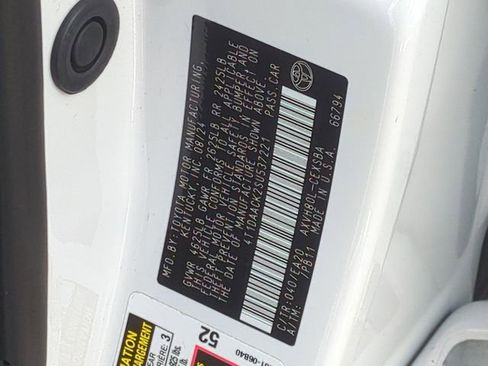 Used 2025 Toyota Camry SE FWD image 38