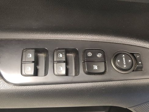 Used 2023 Kia Rio S w/ Technology Package FWD image 27