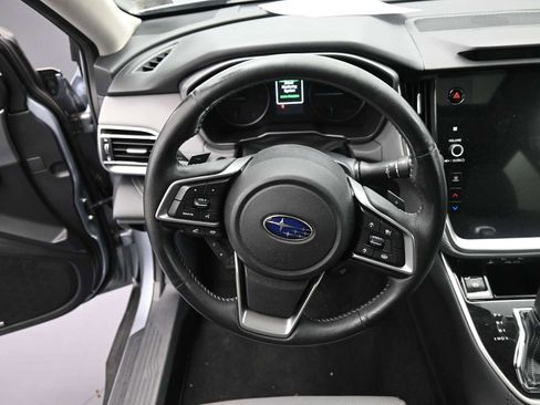 Used 2022 Subaru Outback Limited image 12
