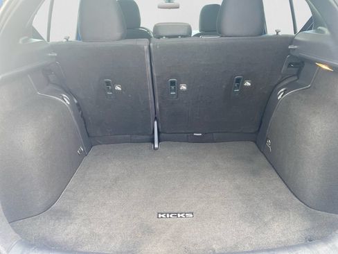 Used 2021 Nissan Kicks SR FWD image 14