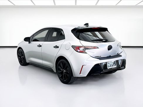 Used 2022 Toyota Corolla SE w/ Carpet Mat Package (TMS) FWD image 6