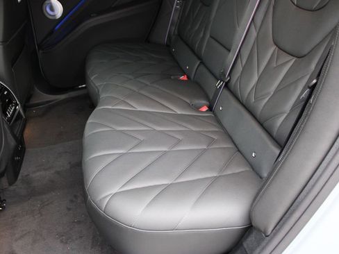 New 2026 BMW XM Label Red image 24