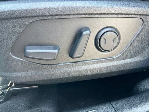 Certified 2025 Kia Sportage EX AWD/4WD image 32