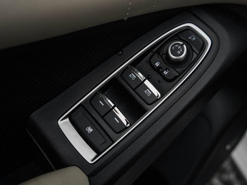 New 2026 Subaru Ascent Limited image 18