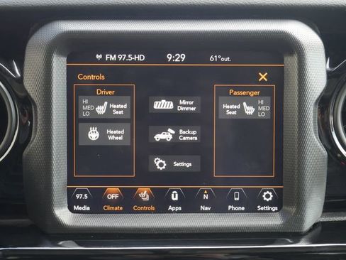 Used 2021 Jeep Wrangler Unlimited Sport AWD/4WD image 3