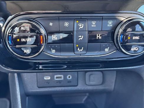 Used 2023 Buick Encore GX Select w/ Experience Buick Package image 37