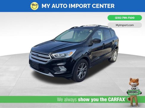 Used 2018 Ford Escape SEL AWD/4WD image 3