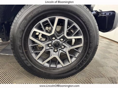 Used 2025 Jeep Wrangler Unlimited Sahara AWD/4WD image 24