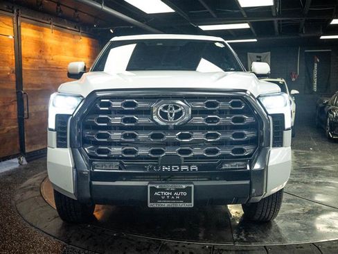 Used 2024 Toyota Tundra Platinum AWD/4WD image 4