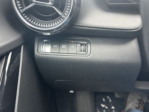 Used 2025 Chevrolet Equinox LT w/ Convenience Package II image 28