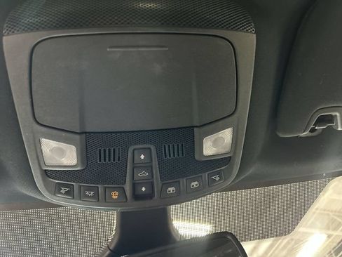 Used 2021 Ford Edge ST-Line AWD/4WD image 15