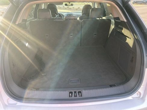 Used 2019 Lincoln Nautilus Select image 6