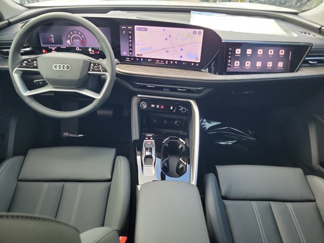 New 2026 Audi Q5 Premium Plus AWD/4WD image 2
