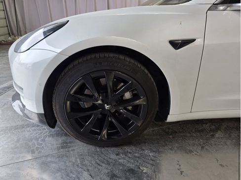 Used 2020 Tesla Model 3 Long Range image 3