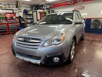 Used 2014 Subaru Outback 2.5i Premium w/ Moonroof Package