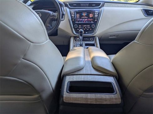 Used 2023 Nissan Murano SV image 25