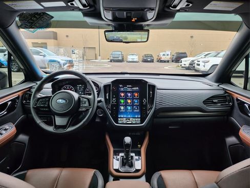 Used 2025 Subaru Forester Touring w/ Popular Package - Touring image 15