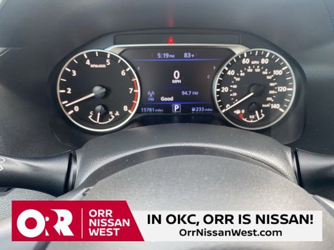 Used 2024 Nissan Altima 2.5 SV image 31