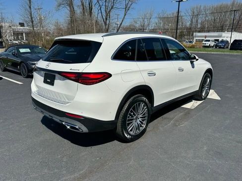 Used 2026 Mercedes-Benz GLC 300 4MATIC image 3