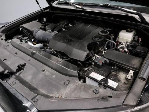 Used 2023 Toyota 4Runner Limited image 18